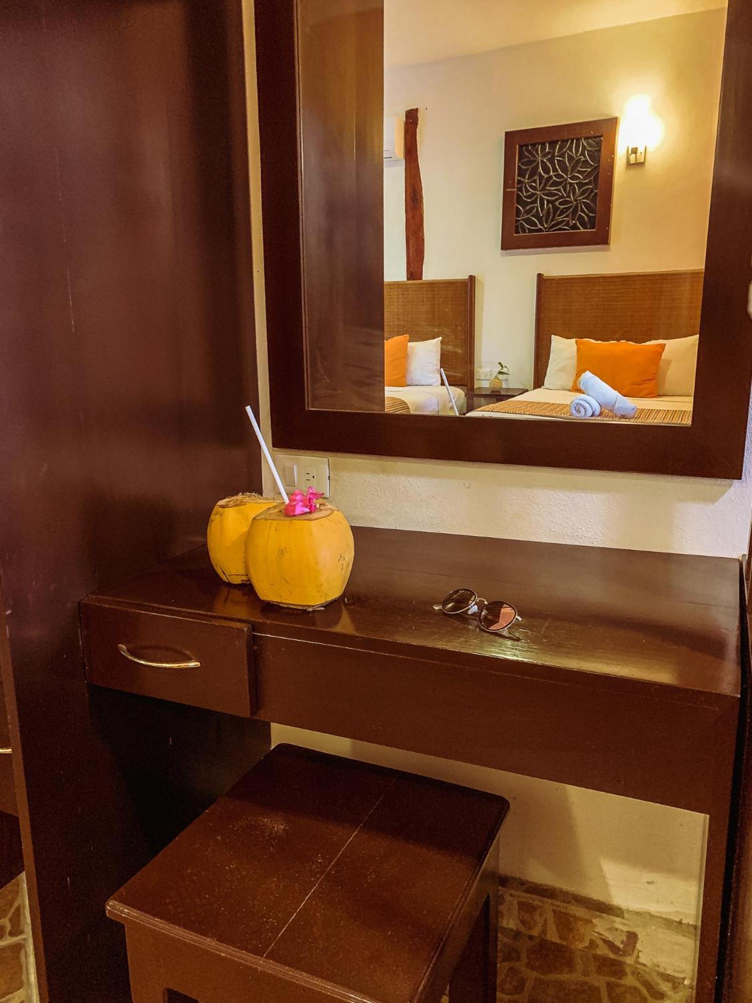 Golden Paradise Town Hotel Isla Holbox Bilik gambar