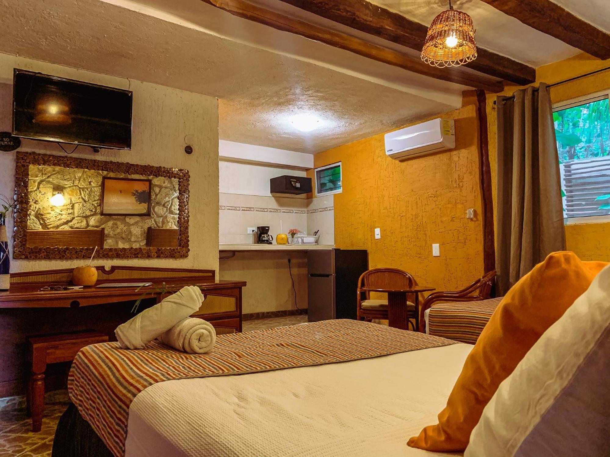 Golden Paradise Town Hotel Isla Holbox Bilik gambar