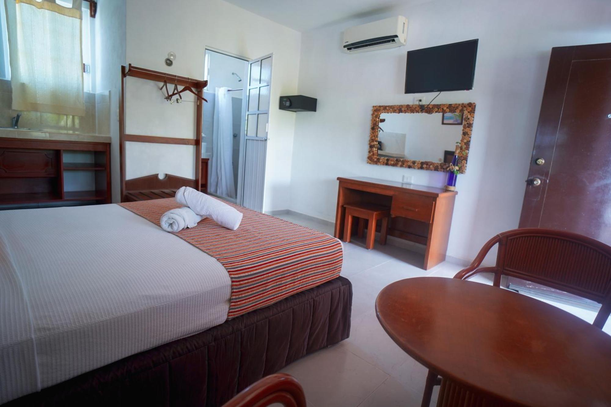 Golden Paradise Town Hotel Isla Holbox Bilik gambar